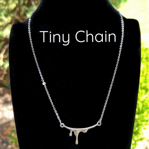 Dripping in Silver Necklace - Picture 10 of 12